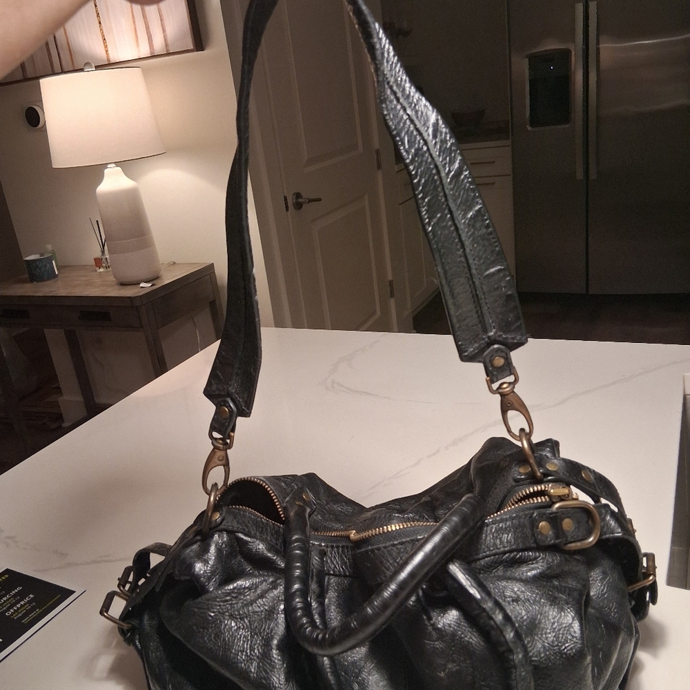 Chocolate NYC Pebbled Black Leather Tote Hobo Purse Bag - Picture 9 of 9